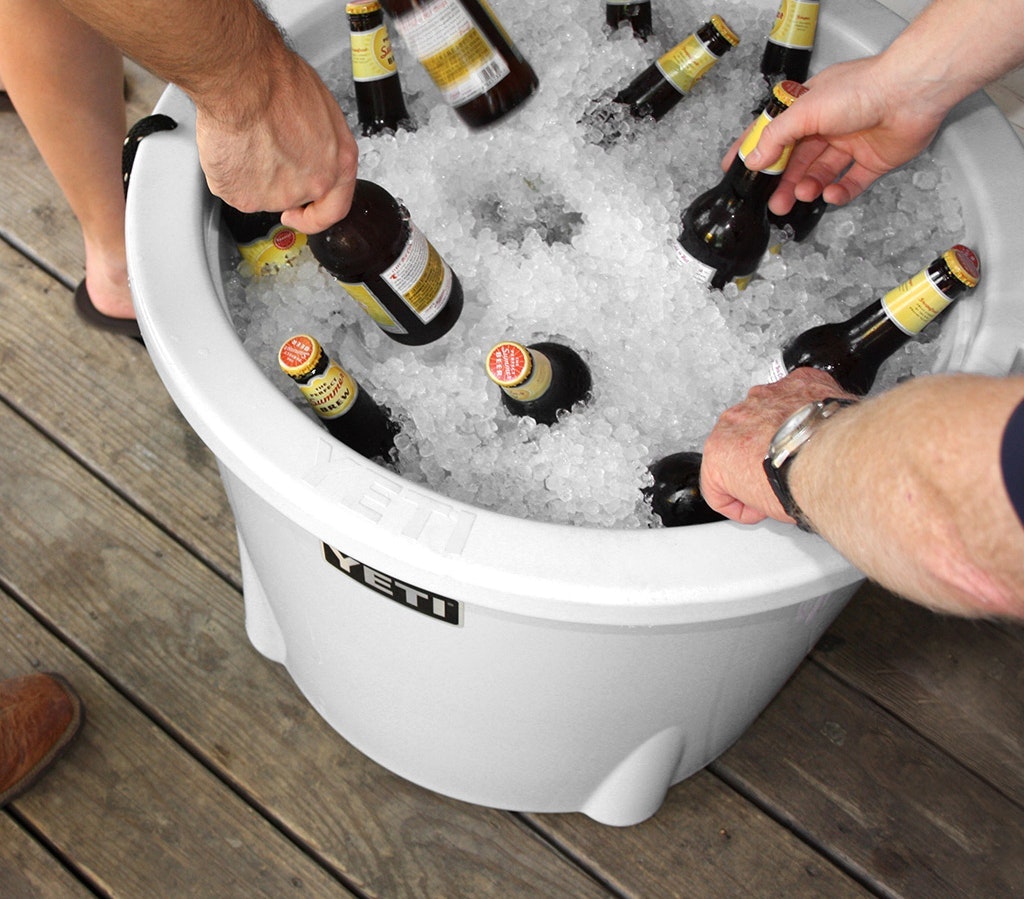 YETI Tank 45 Insulated Ice Bucket