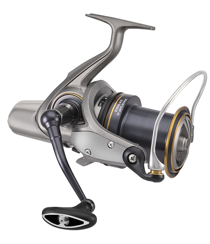 Daiwa 22 Sensor Surf 45 SCW Spin Fishing Reel